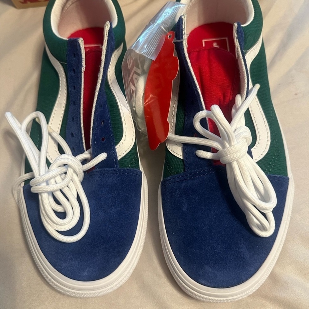 Vans Old School Yacht Club  NWT + Extra Laces Suede Sneakers Men’s Size 10 - Picture 3 of 7